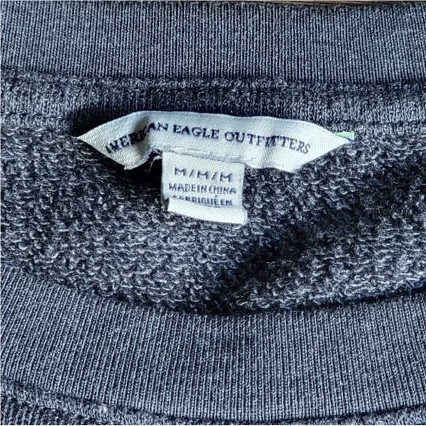 American Eagle Ombré Crewneck Size Medium - Image 3