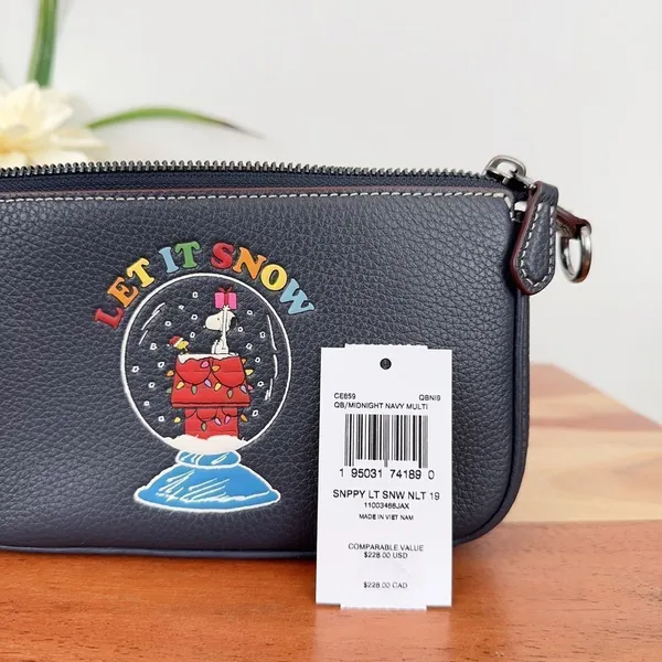 NWT‎ Coach X Peanuts Nolita 19 With Snoopy Let It Snow Motif - Image 5