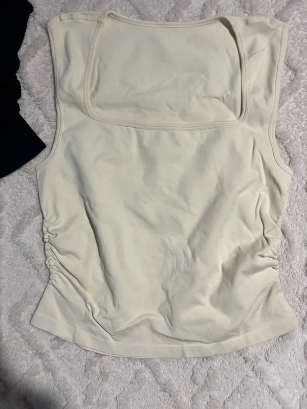 BRAND NEW NO TAGS X-LARGE square neck tank tops - Image 3