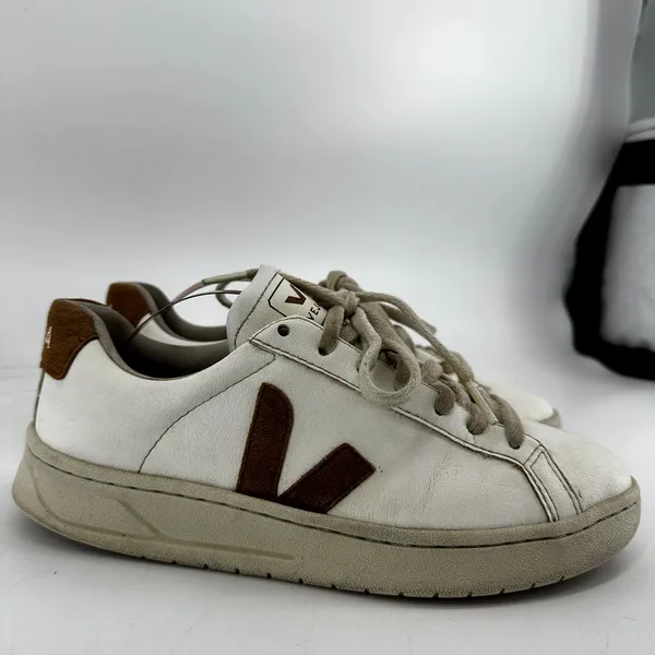 Veja Urca CWL Sneakers Low Top Lace Up Logo Leather Rubber White Camel Tan 7 - Image 3