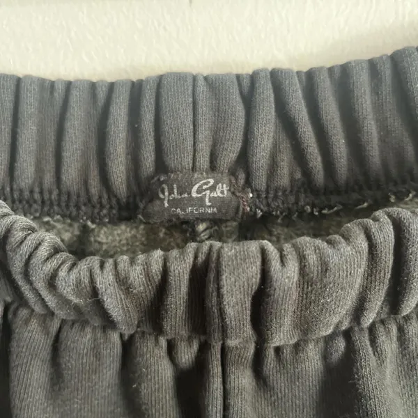 Brandy Melville Black Sweatpants - Image 5