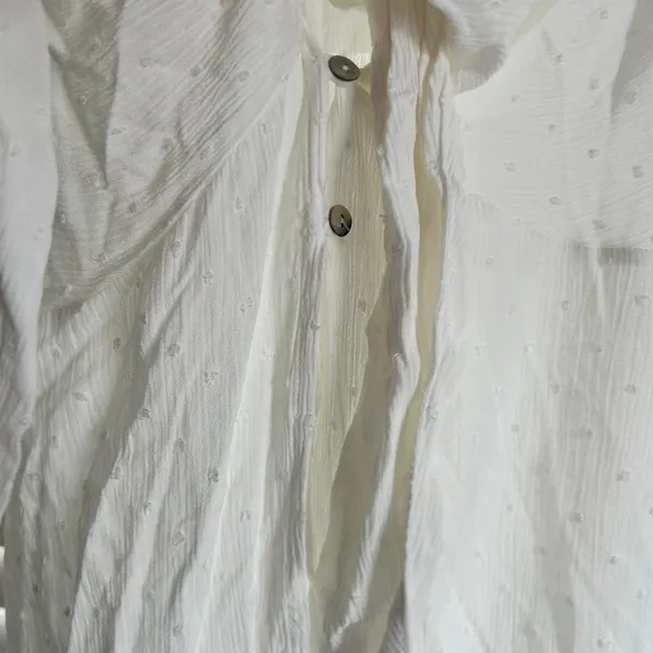 Surf Gypsy White Textured Tie Front Beach Cover Up Size Medium - Image 5
