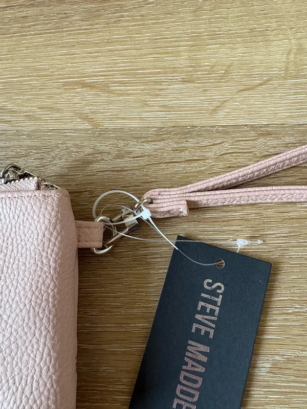 NWT Steve Madden Light Pink Wristlet - Image 3