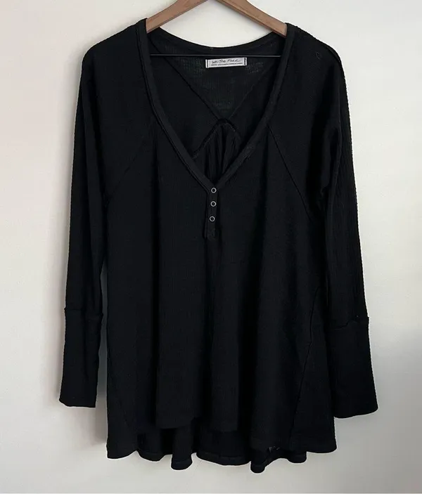 We the Free People Black Long Sleeve V-Neck Top waffle knit empire thermal M - Image 3