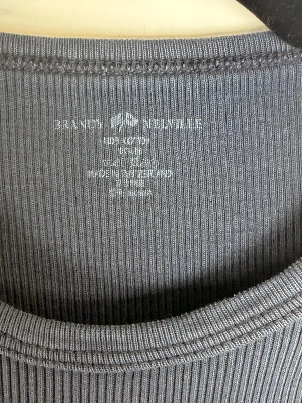 Brandy Melville High Rise Blue Ribbed Short Sleeve Crew Neck Tee - Image 2