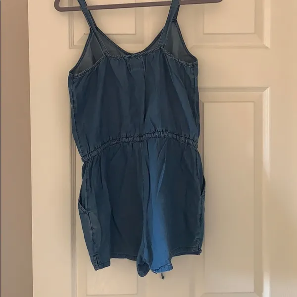 Old Navy Chambray Denim Romper Button Front XS - Image 5
