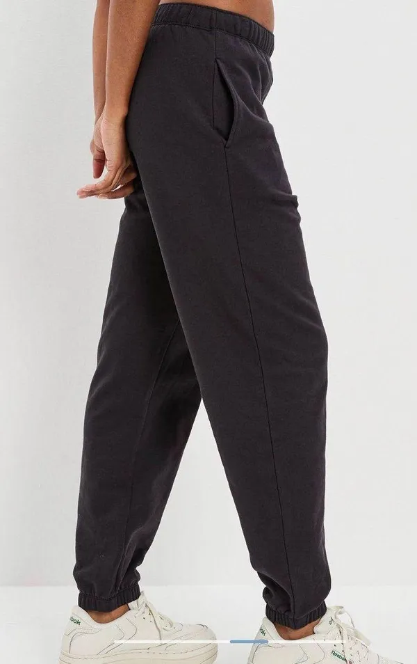 American Eagle NWT | Baggy Jogger - Image 2