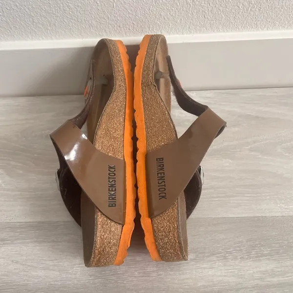 Sandals Gizeh Patent Bison Brown Orange - Image 4