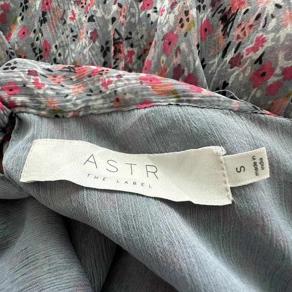 ASTR The Label Dress Sz S Chiffon Strap Maxi Dress Tiered Open Back Floral - Image 4