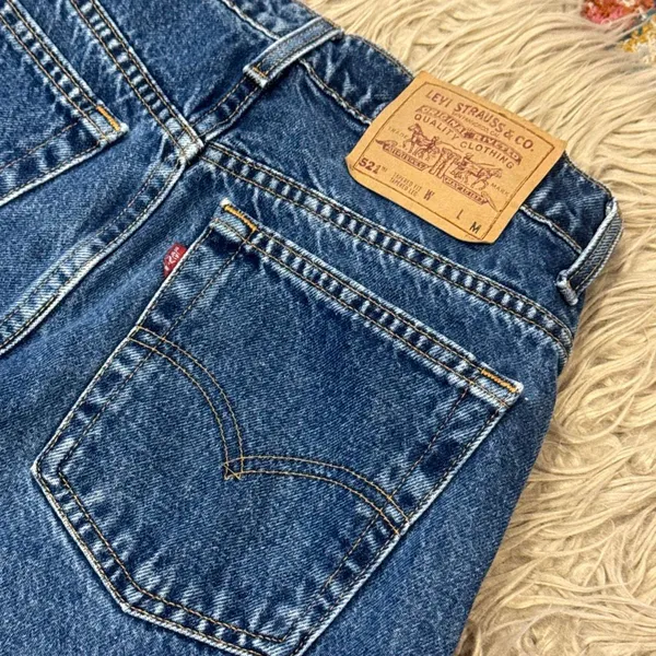 Vintage 90’s Levi’s 521 tapered fit jeans size 10 - Image 6