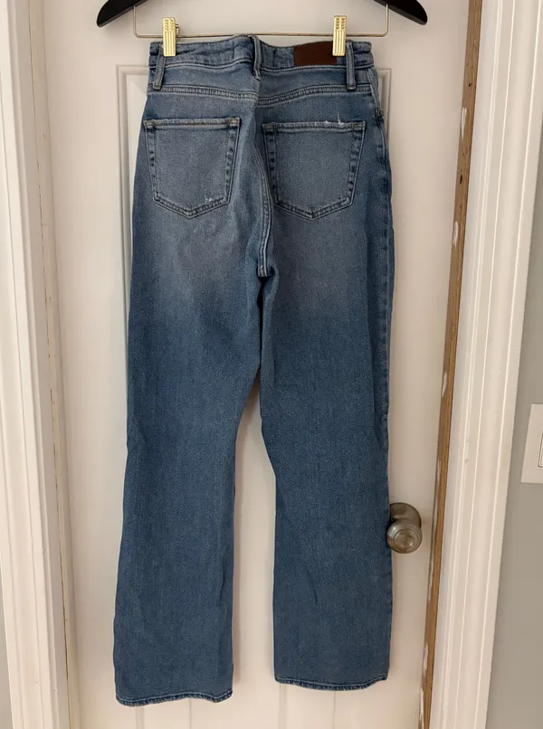 Hollister Ultra High-Rise Dad Ripped Jeans - Image 2