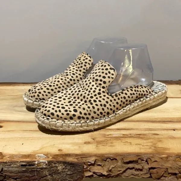 Dolce Vita giraffe print espadrilles mules A14‎ - Image 2