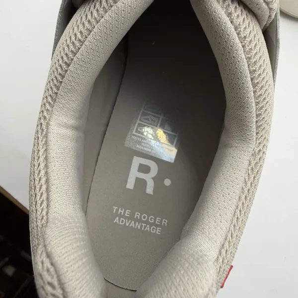 NIB Women's THE ROGER Advantage Tennis Sneaker Size 9.5 White/Sand‎ - Image 9