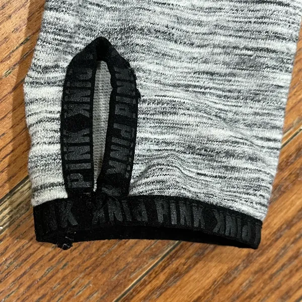 Victoria's Secret Pink and Black Logo Detail - Image 7