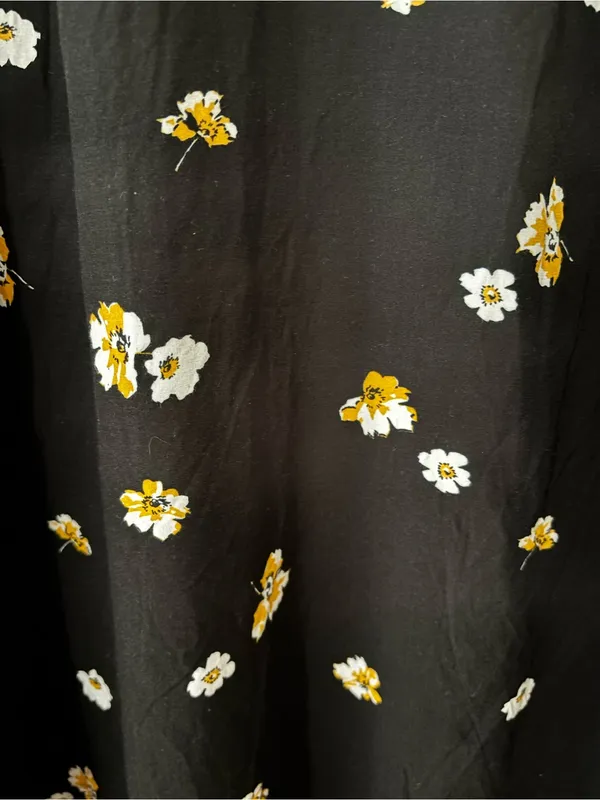 Old Navy Yellow Flower Dress - Image 4