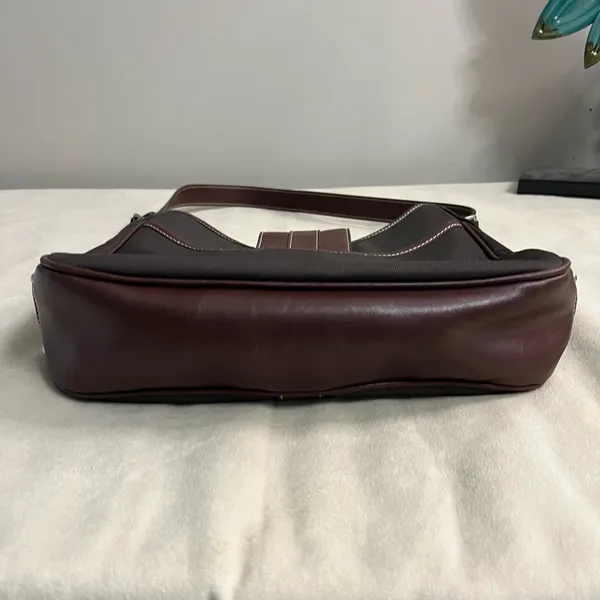 🤎 Etienne Aigner Brown Leather & Canvas Shoulder Bag | Classic Buckle Hobo - Image 3