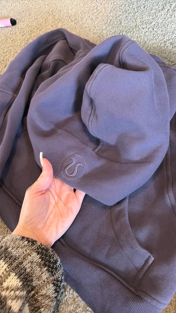 Lululemon Cropped Hoodie - Image 6