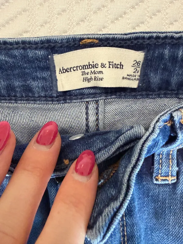 Abercrombie The Mom High-Rise - Image 2