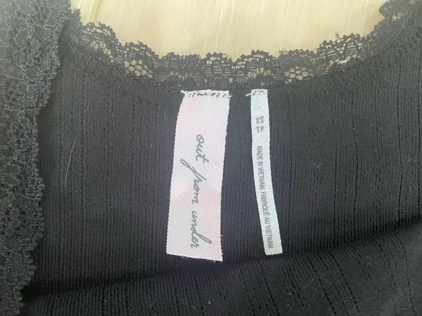 Urban Outfitters Lace Cami - Image 2