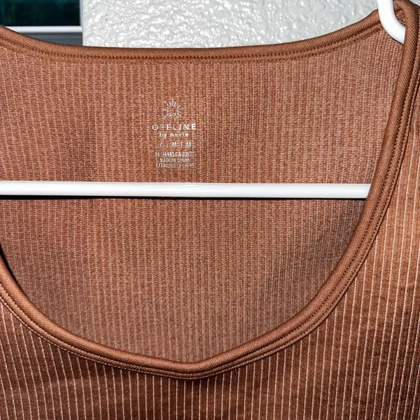 Aerie crop - Image 3