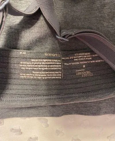 Victoria's Secret Seamless Sports Bra - Image 3