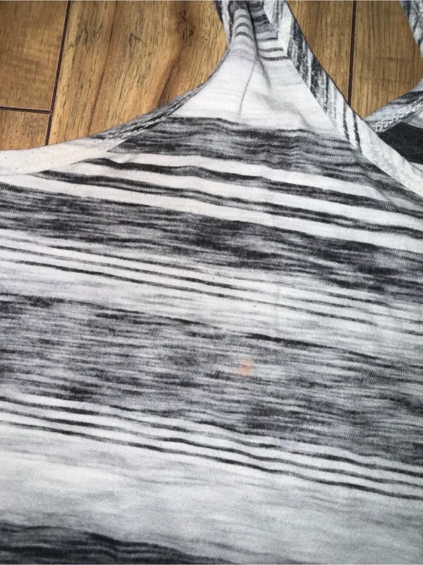 Black and white striped tank top - Image 2