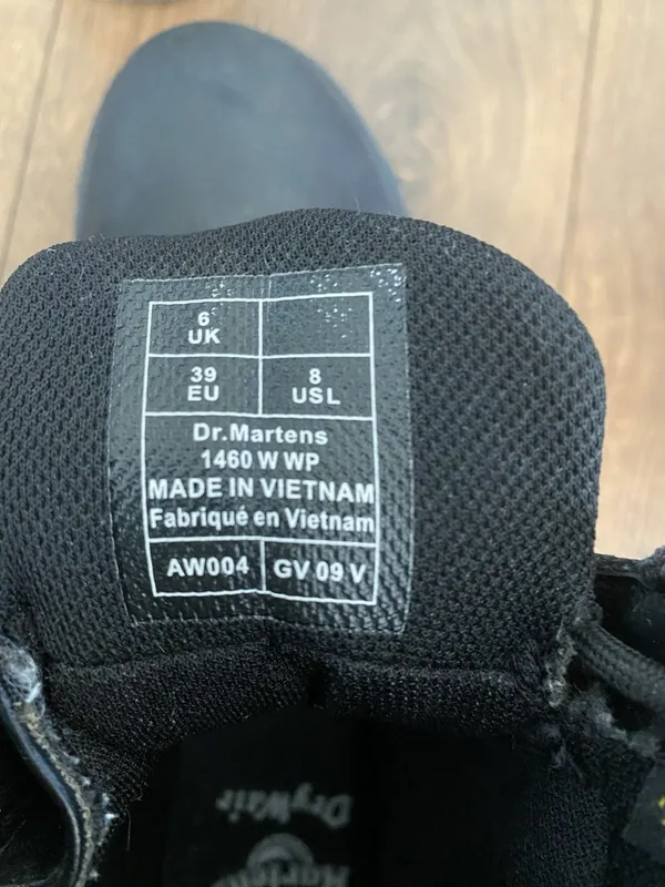 Dr. Martens Women’s Black Combat Ankle Boots Lace-Up Air Cushion US 8 - Image 6
