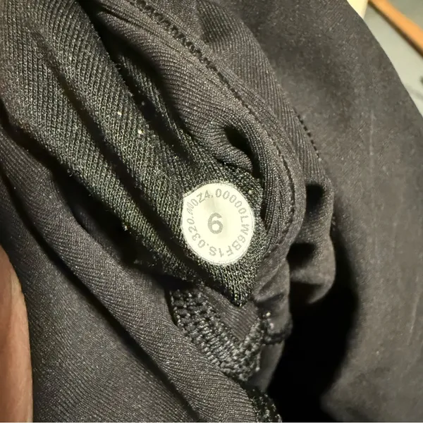 Lululemon Wunder Under Crop High-Rise *Roll Down Scallop Full-On Luxtreme 23" - Image 6