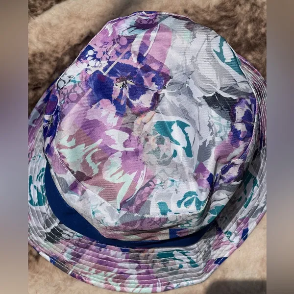 NEW Free People movement Digital Blooms Bucket Hat Electric Violet Colors NWOT - Image 2