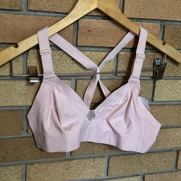 NWT Calvin Klein Effortless Motion Unlined Triangle Bra Pink Size Small - Image 2