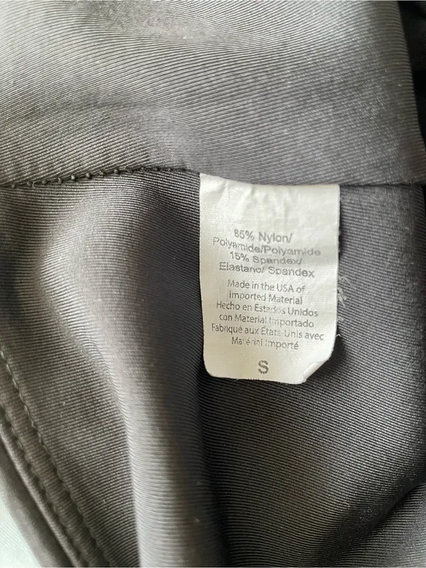 BEYOND Yoga x Equinox Leggings laser cut out hem size Small - Image 9