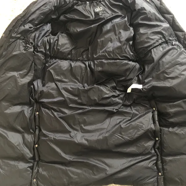 Alo Yoga Gold Rush Puffer Trench Black XS - Image 12