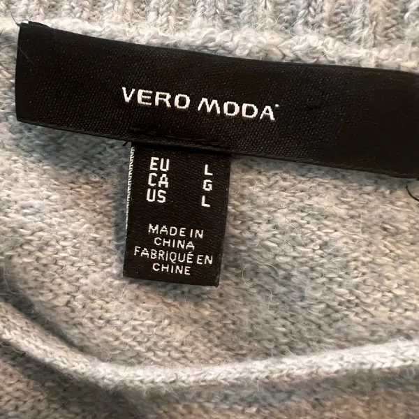 Vero Moda VMDOFFY green V-Neck Button Cardigan Sweater Women oversize large - Image 3