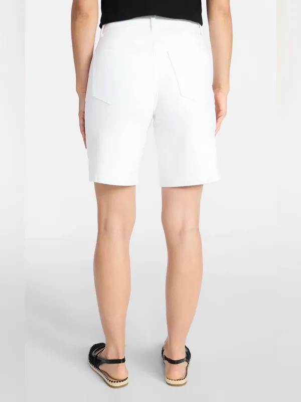 Time and Tru White Bermuda Shorts Size 10 - Image 2