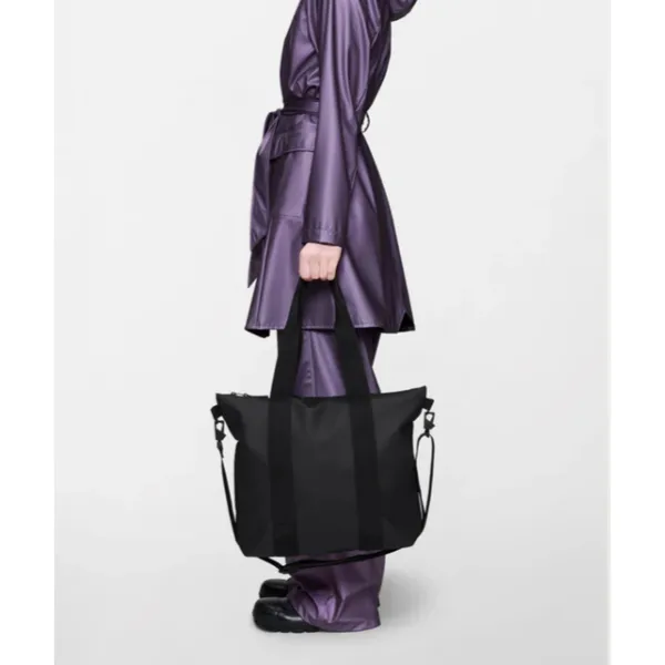 Rains Tote Bag Mini Waterproof Black - Image 9