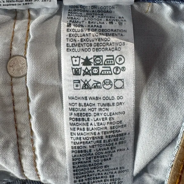 Levi’s 501 SZ W30 Jean Shorts Button-Fly Distressed Hi-Rise Cuffed Hems Pockets - Image 6