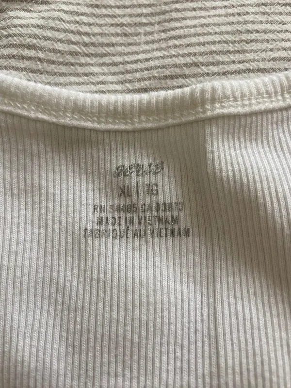 Aerie tank - Image 4