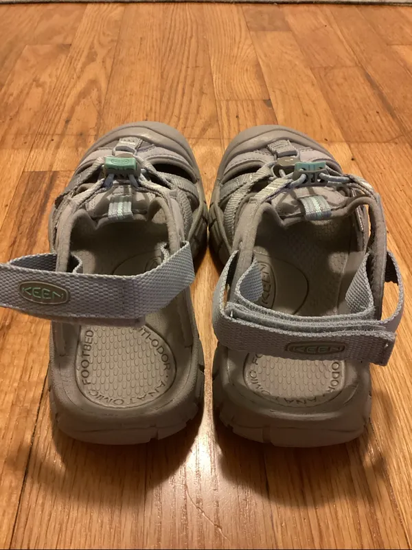 KEEN RAVINE H2 hiking water SANDAL size 7.5 - Image 6