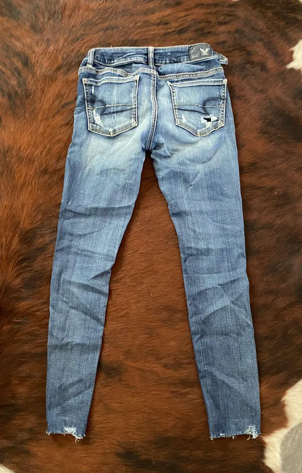 American Eagle Jeans - Image 2