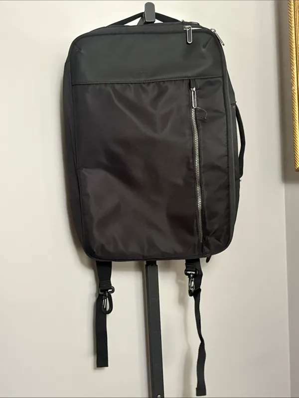 Targus Black Urban Convertible Backpack for 15.6” Laptop Travel Work School - Image 2