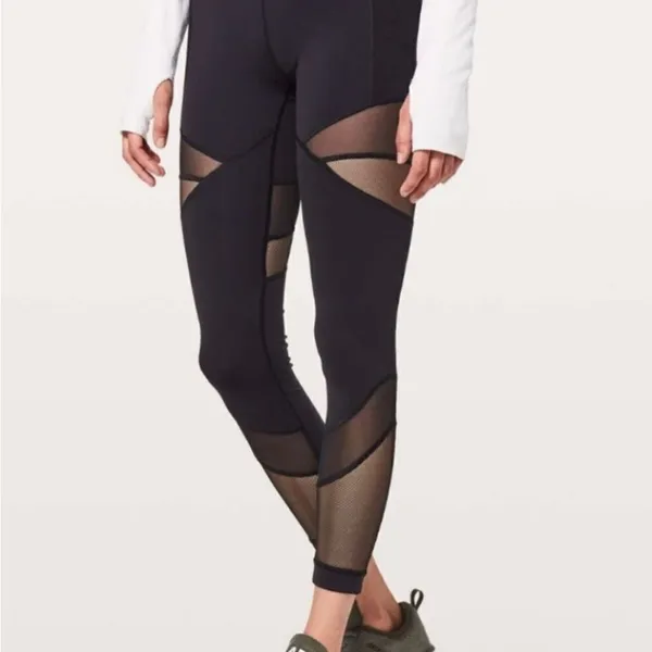 Lululemon Black Forget The‎ Sweat Tight Size 2 C34 - Image 3