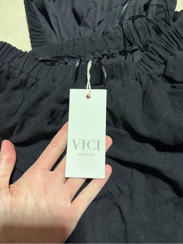 Vici NWT Black cross strap open back Dress medium - Image 9