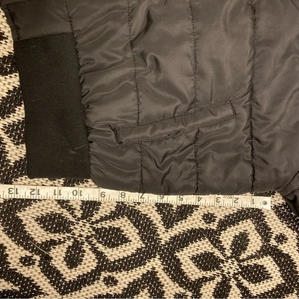 Popsugar puffer coat black block stripe Medium NWT - Image 5