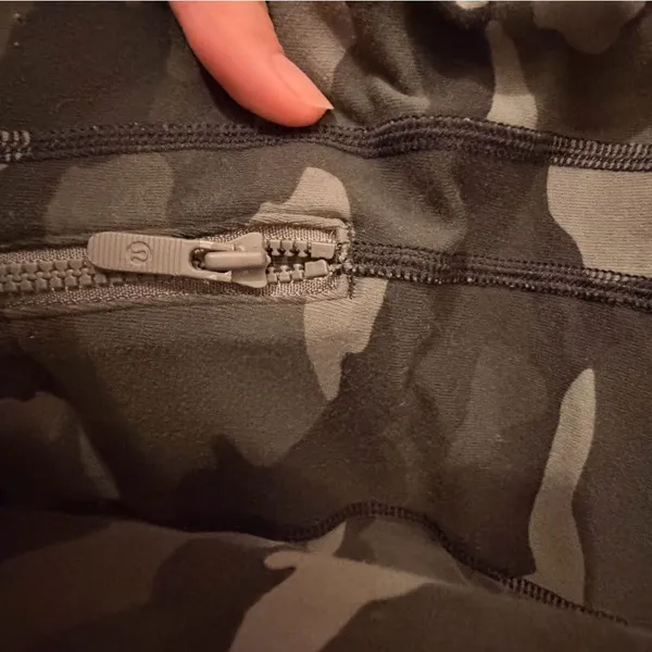 lululemon athletica Green Camouflage Define Jacket - Image 4