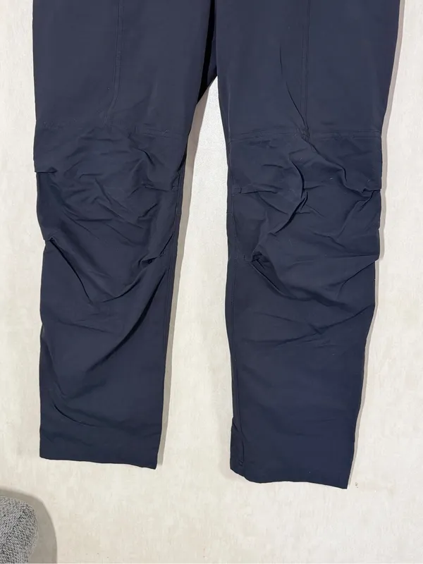Rei Co-op Women’s Trail Hiking Utility Pants Outdoor in Black 10P - Image 3
