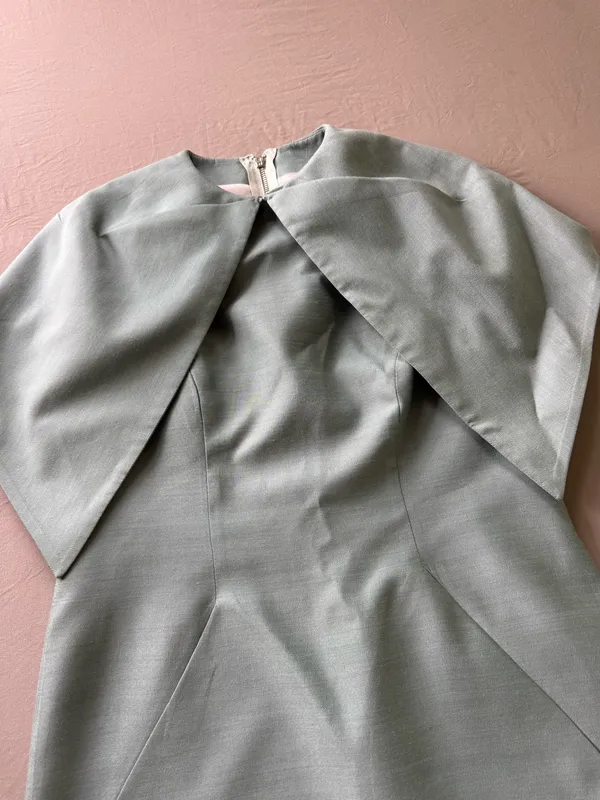 Vintage 1950s Cape Sleeve Cocktail Dress - Image 3