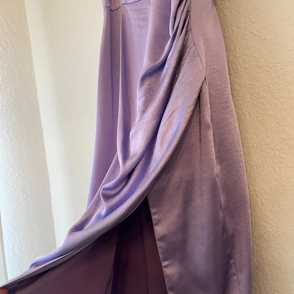 Elliat Casey Ruched‎ Dress Large Lilac Purple Wedding Guest Semi Formal Event - Image 5