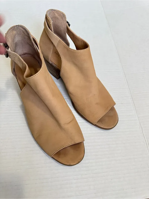 Lucky Brand Tan Leather Peep Toe Ankle Boots Womens 8 Casual Fall Buckle Heeled - Image 12