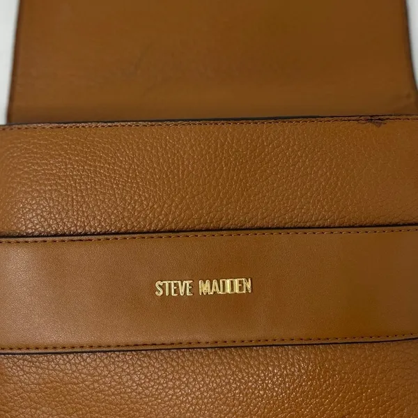 Steve Madden Women's Light Brown Crossbody Purse Adjustable‎ Strap - Image 10
