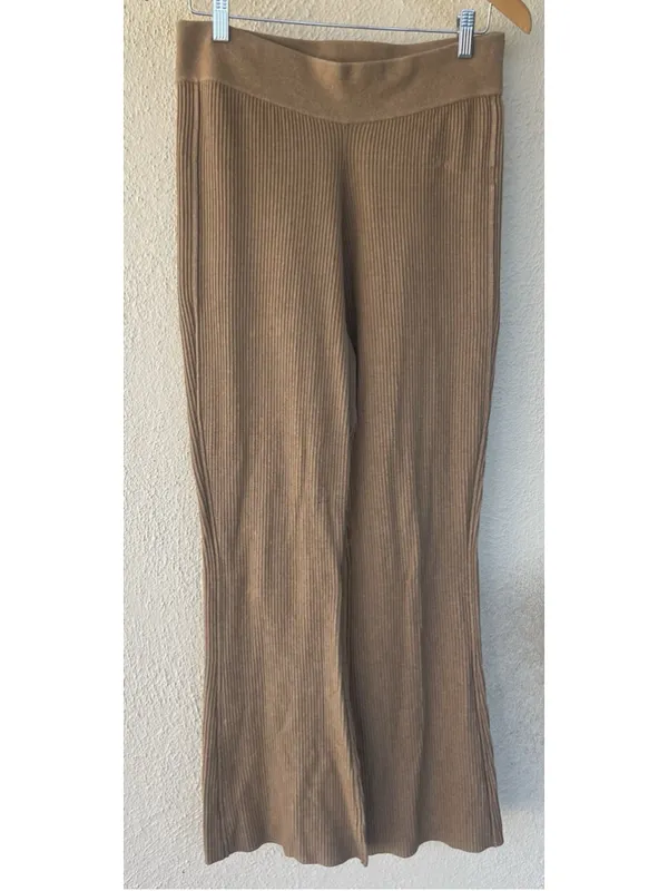 FRAME Camel Ribbed Knit Flare Wide Leg Pants L High Waist Pull On Lounge Stretch - Image 2